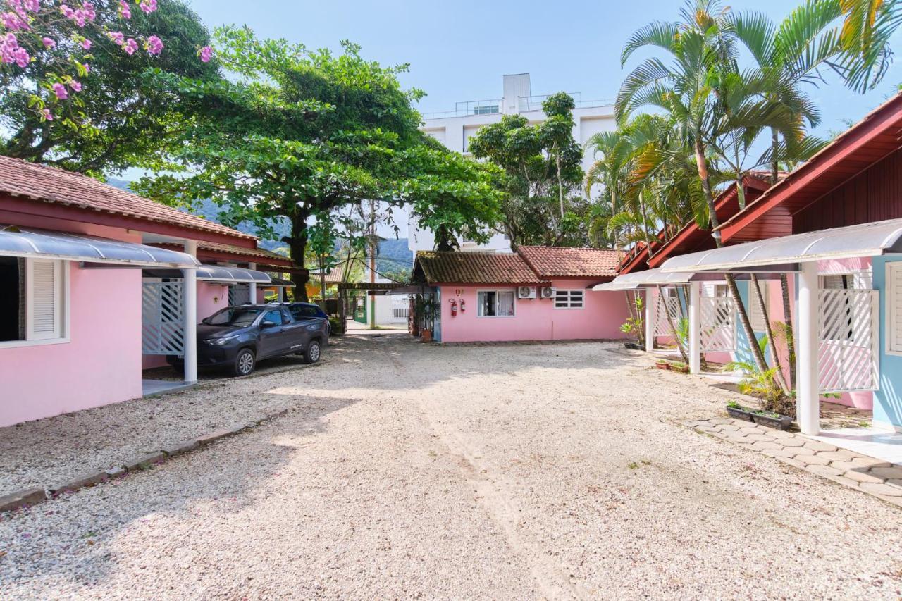 Pousada Sanremo Inn Ubatuba Exterior photo